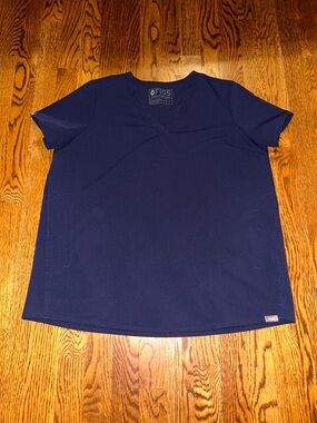 Figs Navy Short Sleeve V-Neck Scrub Top